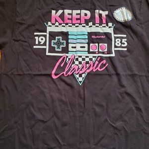 Nintendo classic t-shirt medium size retro